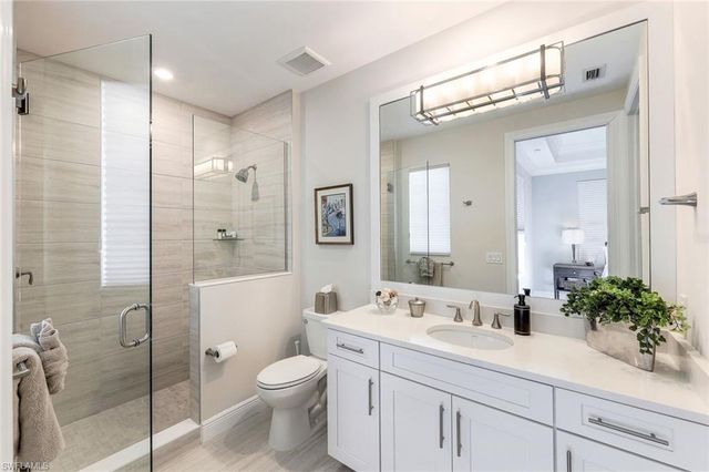 16379 Viansa WAY # 301, Naples, FL 34110