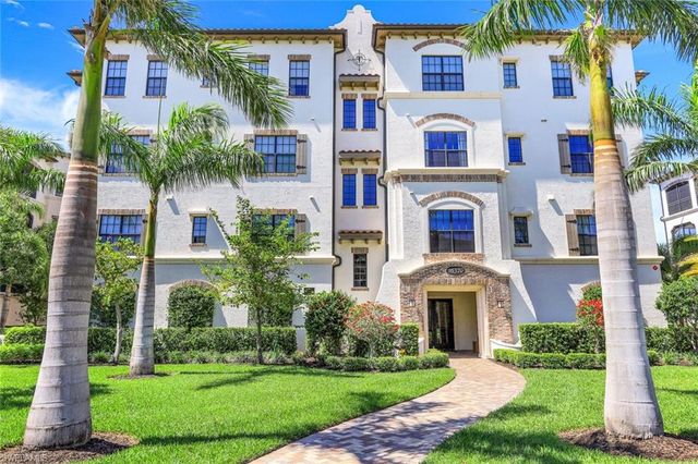 16379 Viansa WAY # 301, Naples, FL 34110