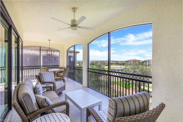 16379 Viansa WAY # 301, Naples, FL 34110