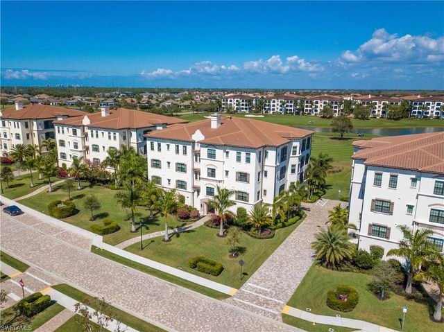 16379 Viansa WAY # 301, Naples, FL 34110