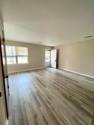 807 Sandpiper Drive A, Ladson, SC 29456