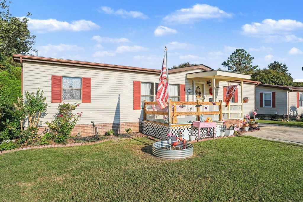 150 Queens Rd., Little River, SC 29566 — photo 2