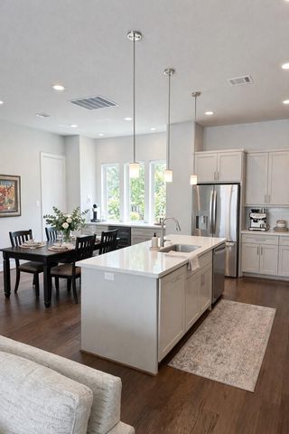 3212 Bastrop Street, Houston, TX 77004