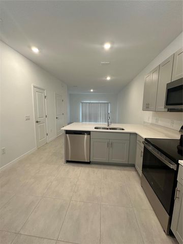 3137 SKYLINE LOOP, Kissimmee, FL 34758