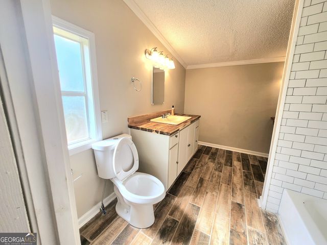 1971 Siloam Veazey Road, Greensboro, GA 30642