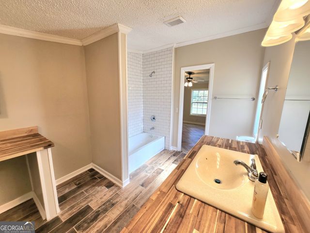 1971 Siloam Veazey Road, Greensboro, GA 30642