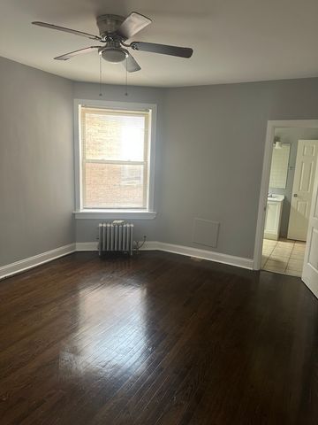 7840 S Constance Avenue 2, Chicago, IL 60649