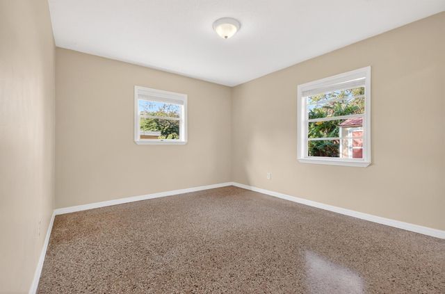 2108 Donald Avenue, Fort Pierce, FL 34946