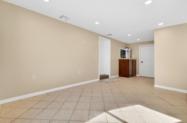 2108 Donald Avenue, Fort Pierce, FL 34946