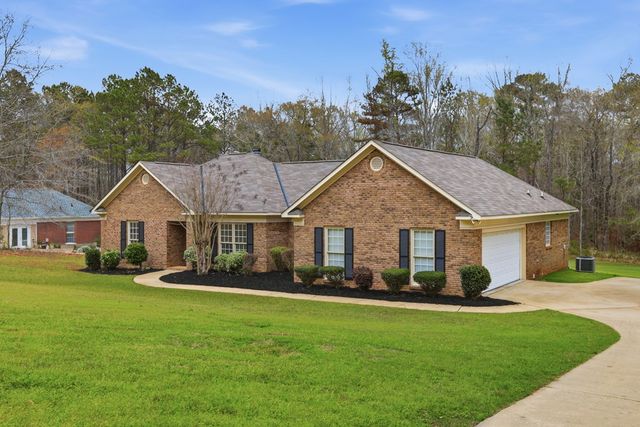 1159 Ossahatchie Creek Road, Ellerslie, GA 31807