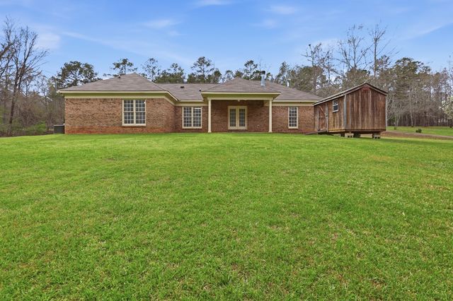 1159 Ossahatchie Creek Road, Ellerslie, GA 31807