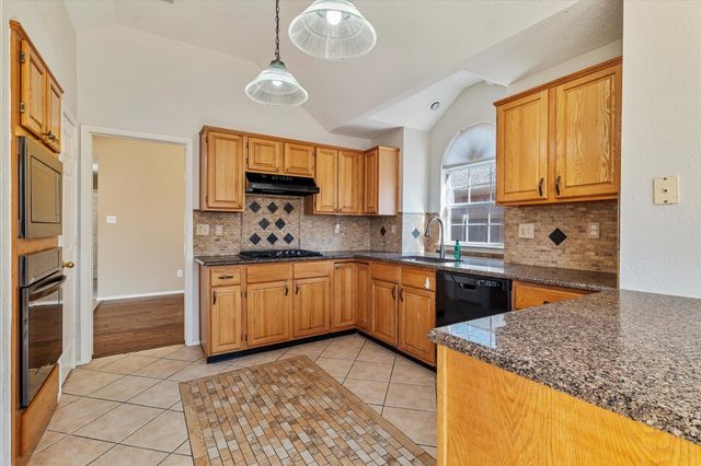 21 Durango Drive, Trophy Club, TX 76262