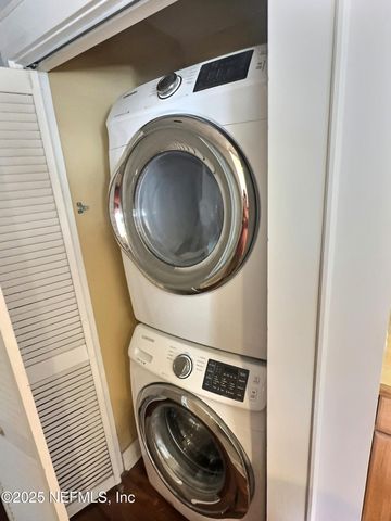 1736 NALDO Avenue 1736, Jacksonville, FL 32207