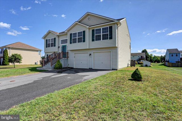 15360 WEDGEWOOD DR, Greencastle, PA 17225