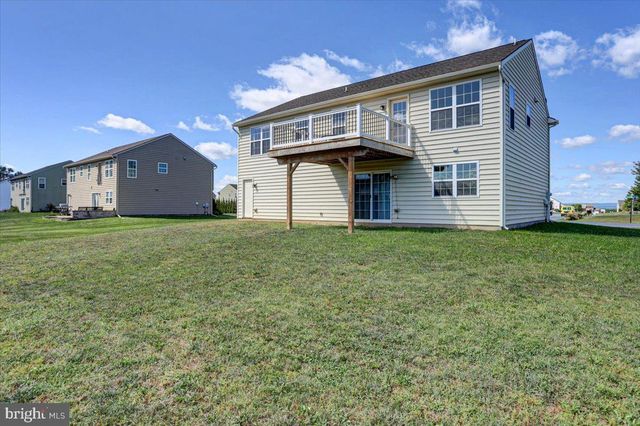 15360 WEDGEWOOD DR, Greencastle, PA 17225