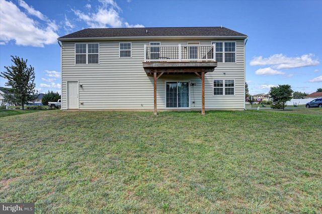 15360 WEDGEWOOD DR, Greencastle, PA 17225