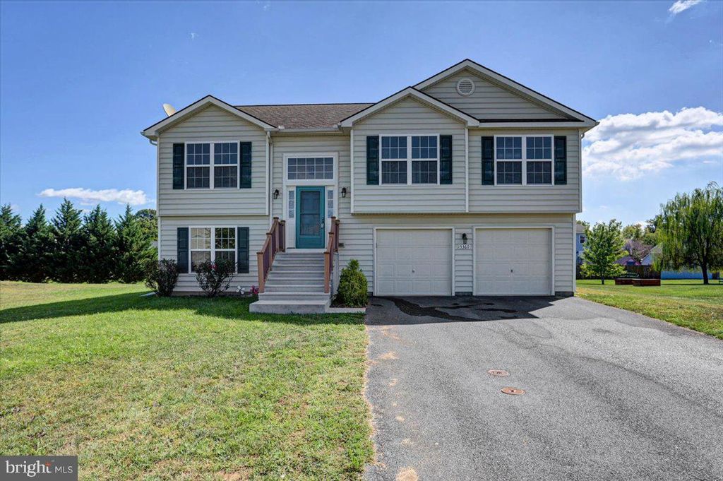 15360 WEDGEWOOD DR, Greencastle, PA 17225