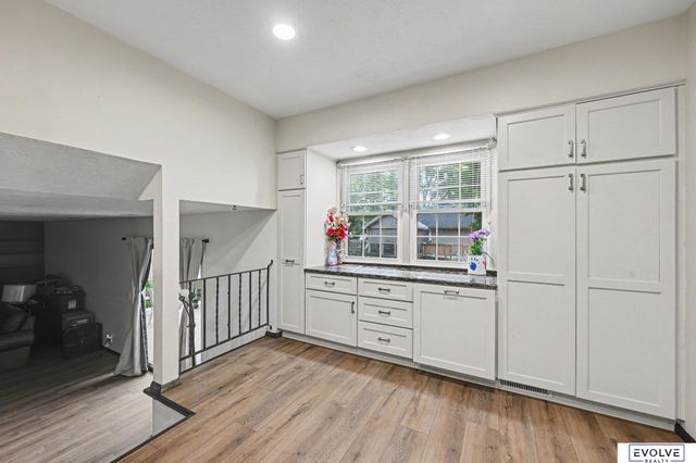 3302 Daniell Street, Bellevue, NE 68123