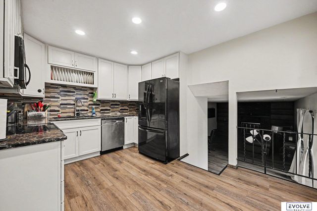 3302 Daniell Street, Bellevue, NE 68123