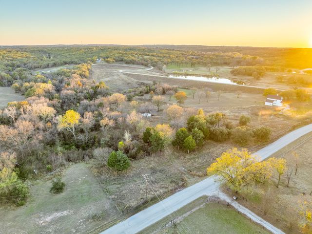 1874 County Road 3676, Springtown, TX 76082