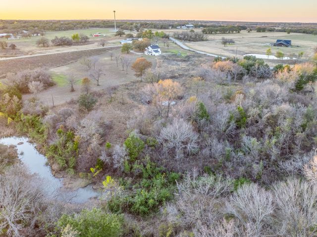 1874 County Road 3676, Springtown, TX 76082
