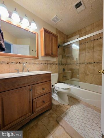 2465 WOODLAND CT, Chesapeake Beach, MD 20732