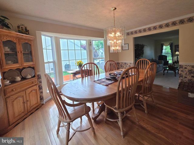 2465 WOODLAND CT, Chesapeake Beach, MD 20732