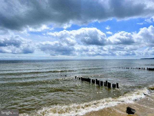 2465 WOODLAND CT, Chesapeake Beach, MD 20732