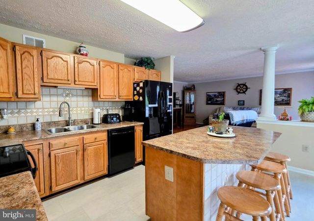 2465 WOODLAND CT, Chesapeake Beach, MD 20732