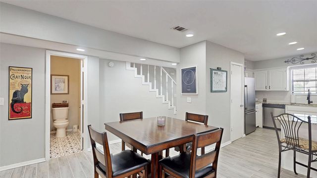 702 Middle Glen Drive, Garland, TX 75043