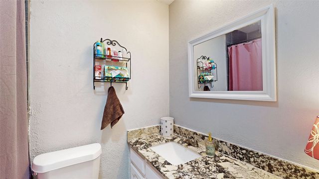 702 Middle Glen Drive, Garland, TX 75043