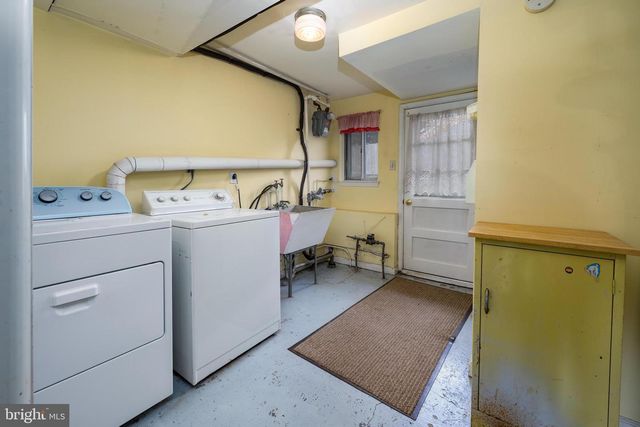 9 HEDGEROW CT, Oaklyn, NJ 08107