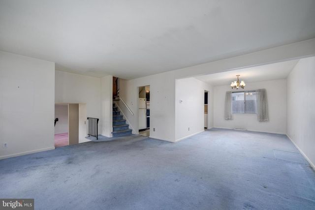 9 HEDGEROW CT, Oaklyn, NJ 08107