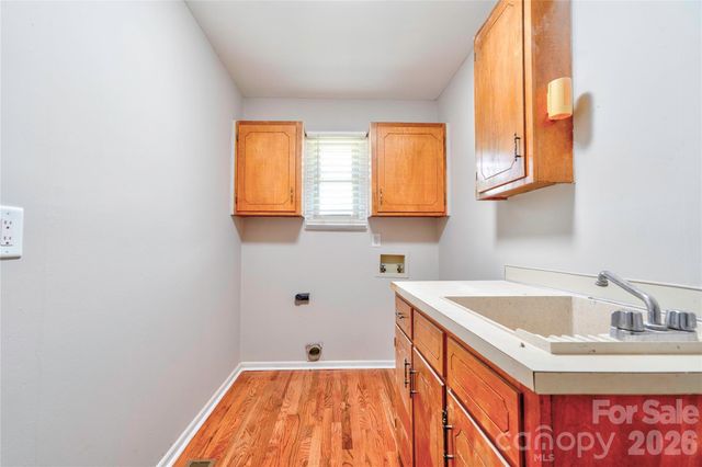 176 Knollwood Drive, Forest City, NC 28043