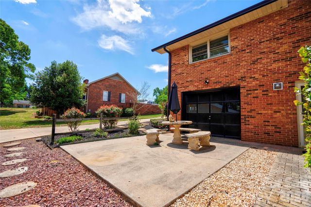 176 Knollwood Drive, Forest City, NC 28043