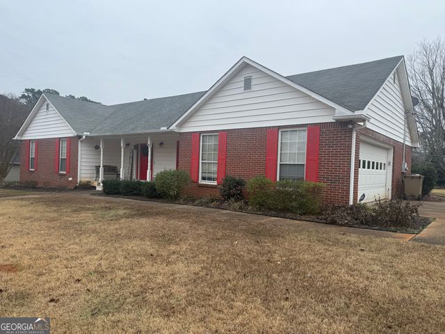 300 Jeremys Straight, Stockbridge, GA 30281