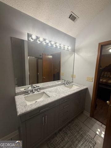 300 Jeremys Straight, Stockbridge, GA 30281