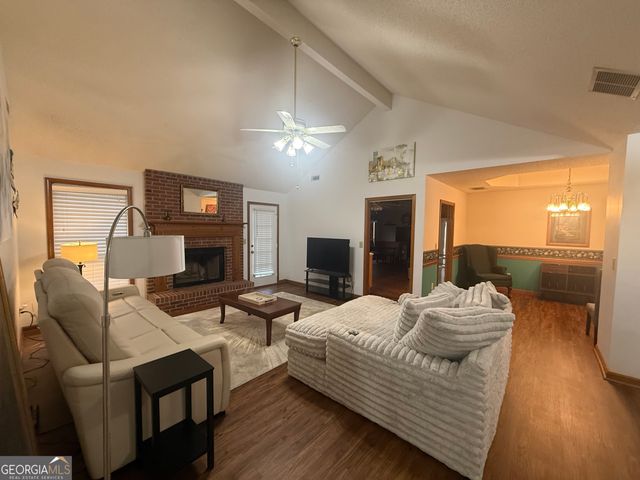 300 Jeremys Straight, Stockbridge, GA 30281