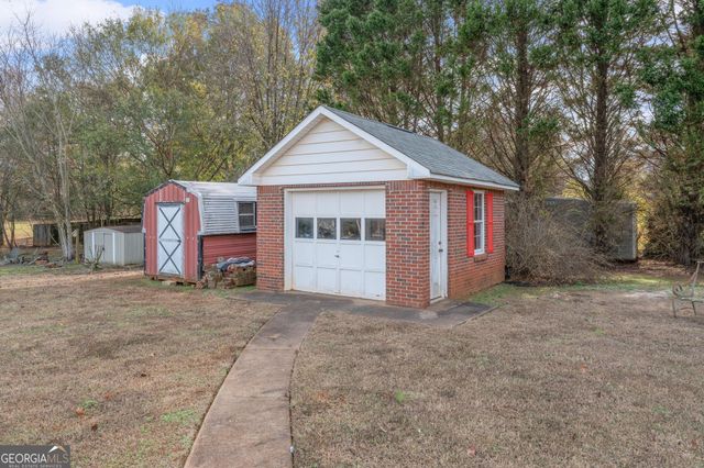 300 Jeremys Straight, Stockbridge, GA 30281