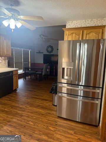 300 Jeremys Straight, Stockbridge, GA 30281