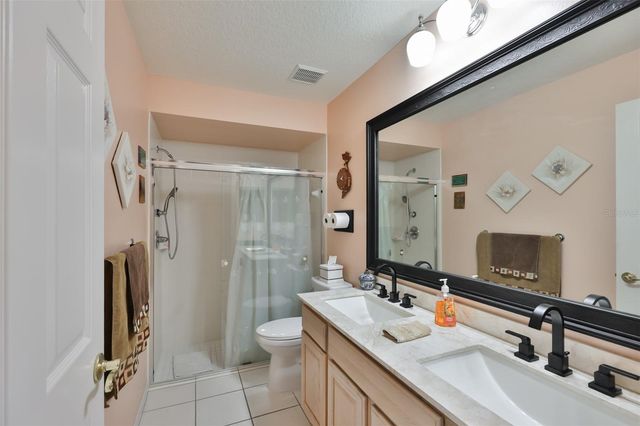 3822 CARDENAL AVENUE, Sun City Center, FL 33573