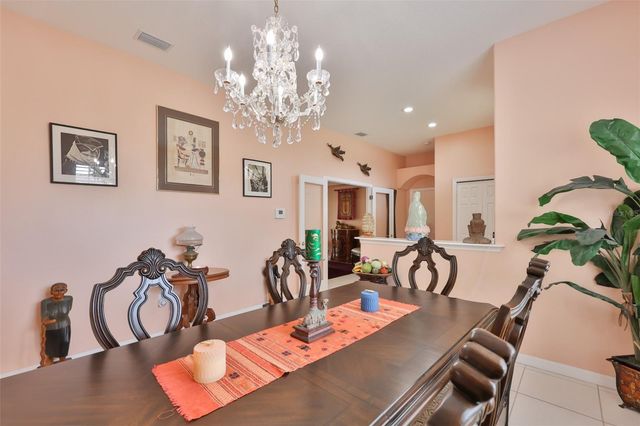 3822 CARDENAL AVENUE, Sun City Center, FL 33573