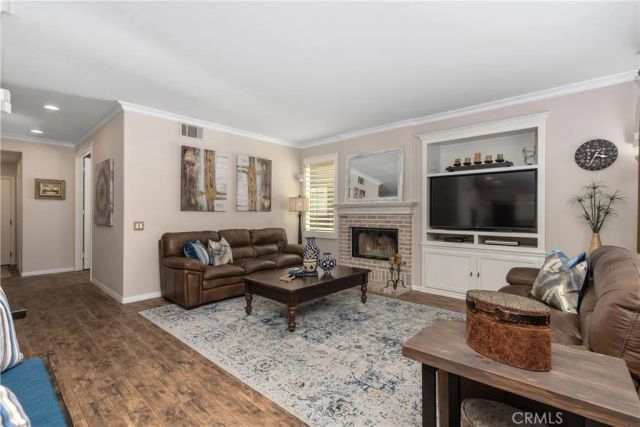 2573 Newman, Tustin, CA 92782