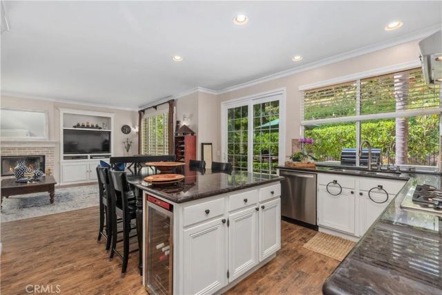 2573 Newman, Tustin, CA 92782