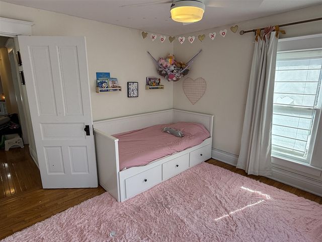 210 N Kalamazoo Avenue, Marshall, MI 49068