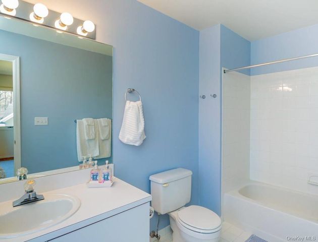 38 Red Creek Circle, Hampton Bays, NY 11946