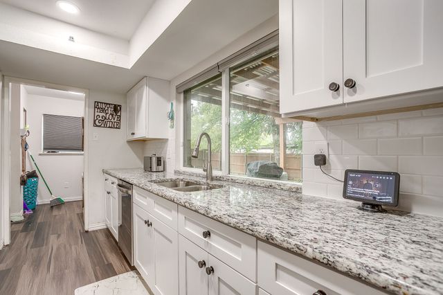 2909 Clover Valley Drive, Garland, TX 75043