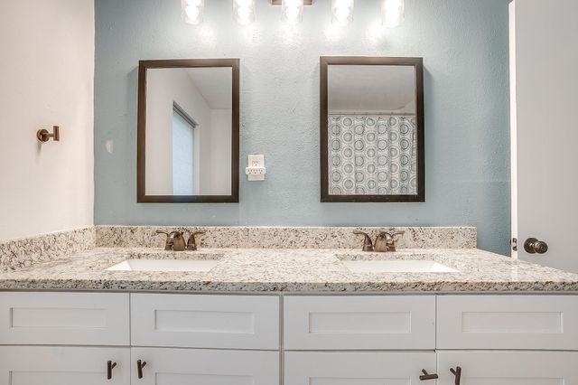 2909 Clover Valley Drive, Garland, TX 75043