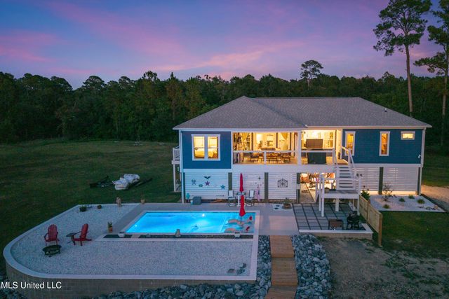 15520 Needle Street, Biloxi, MS 39532