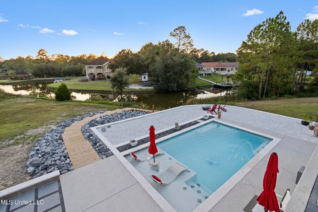 15520 Needle Street, Biloxi, MS 39532